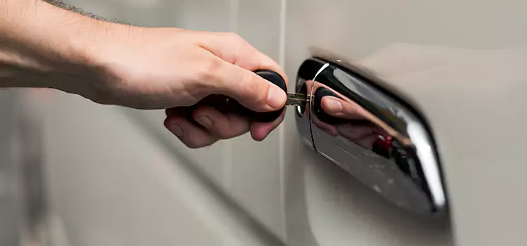 Why Choose Our Auto Locksmith Team in Riverside, CA?