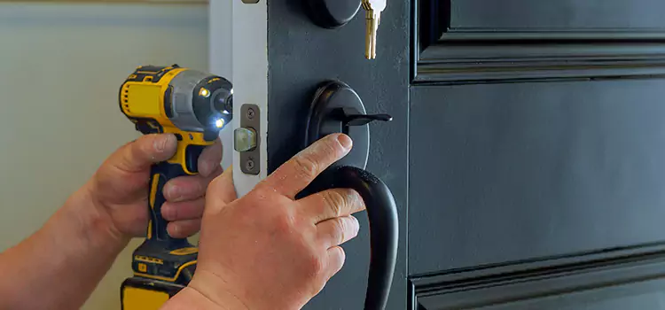 Locksmith Emergency Service Riverside