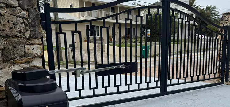 Swing Gate Opener with Keypad Riverside