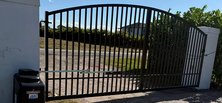 Driveway Fence Repair Riverside